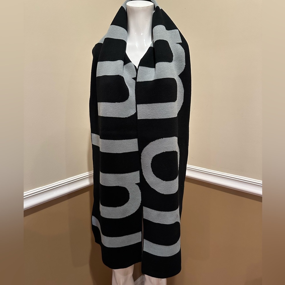 Lululemon Black and Gray Logo Scarf long warm